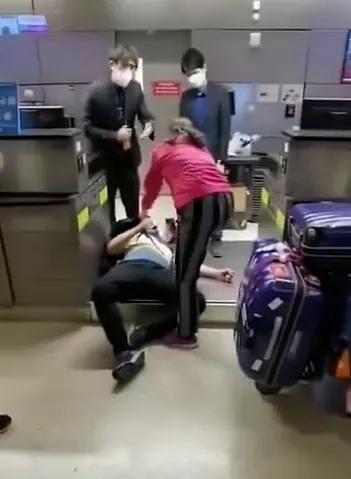 华人登机爆料视频大全,揭秘航班上的真实瞬间